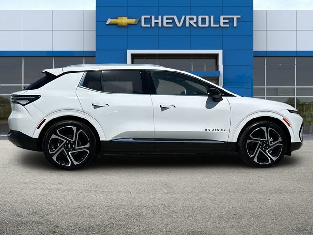2025 Chevrolet Equinox EV 1LT photo 3