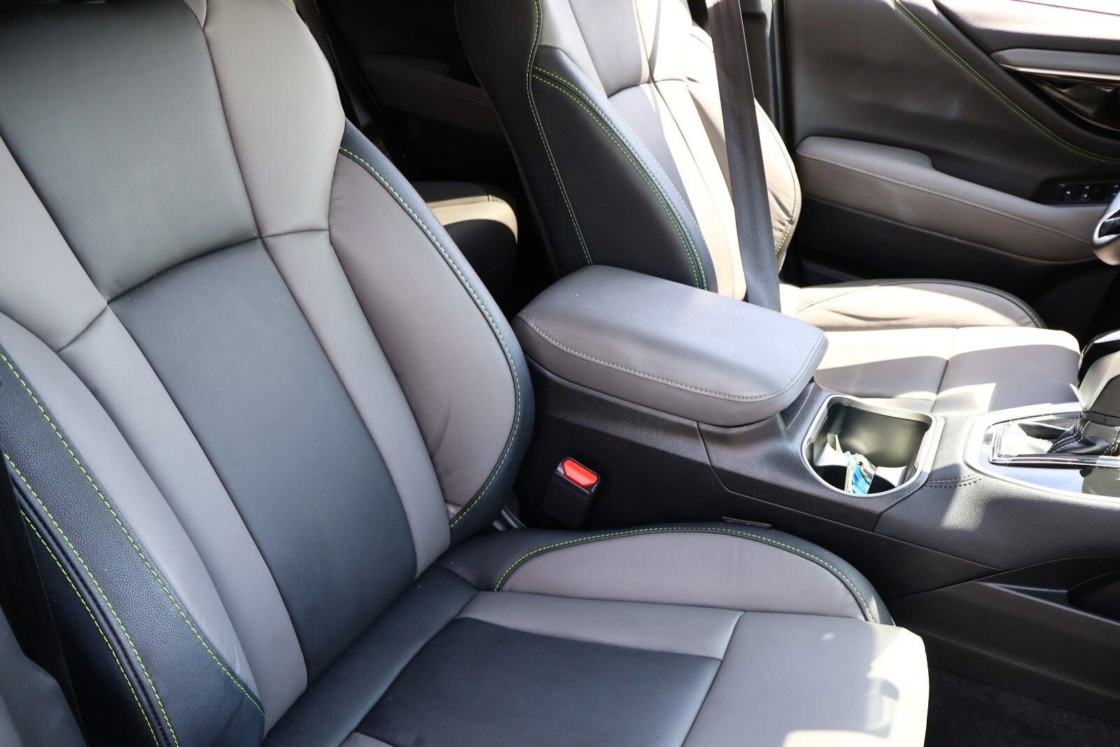 2024 Subaru Outback Onyx Edition photo 6