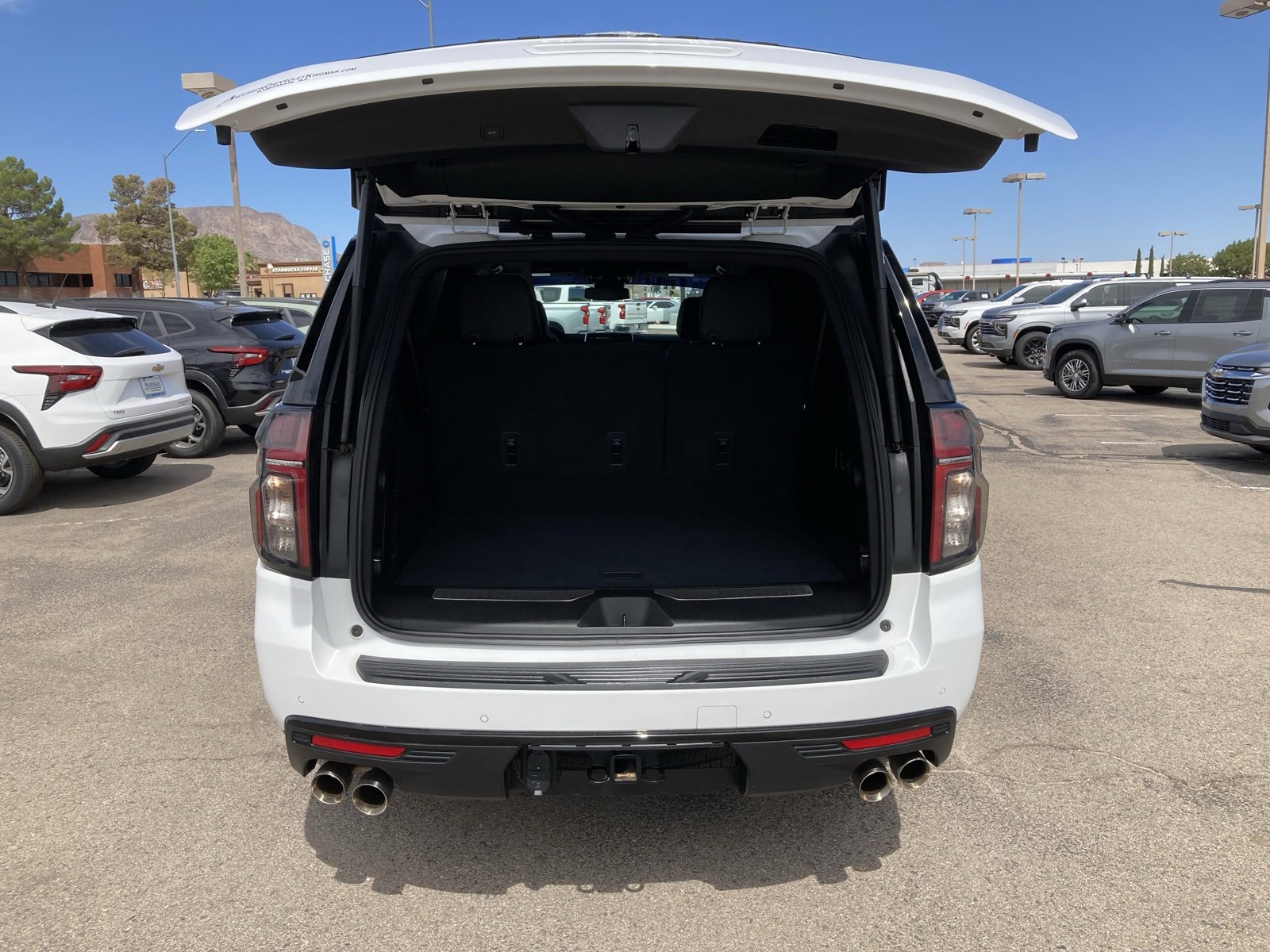 2024 Chevrolet Suburban Z71 photo 47