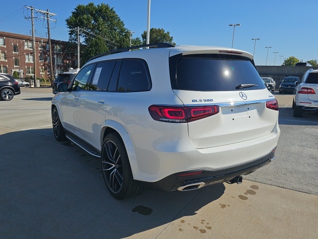 2022 Mercedes Benz GLS 580 4MATIC photo 4