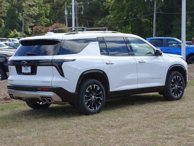 2024 Chevrolet Traverse Premier photo 3