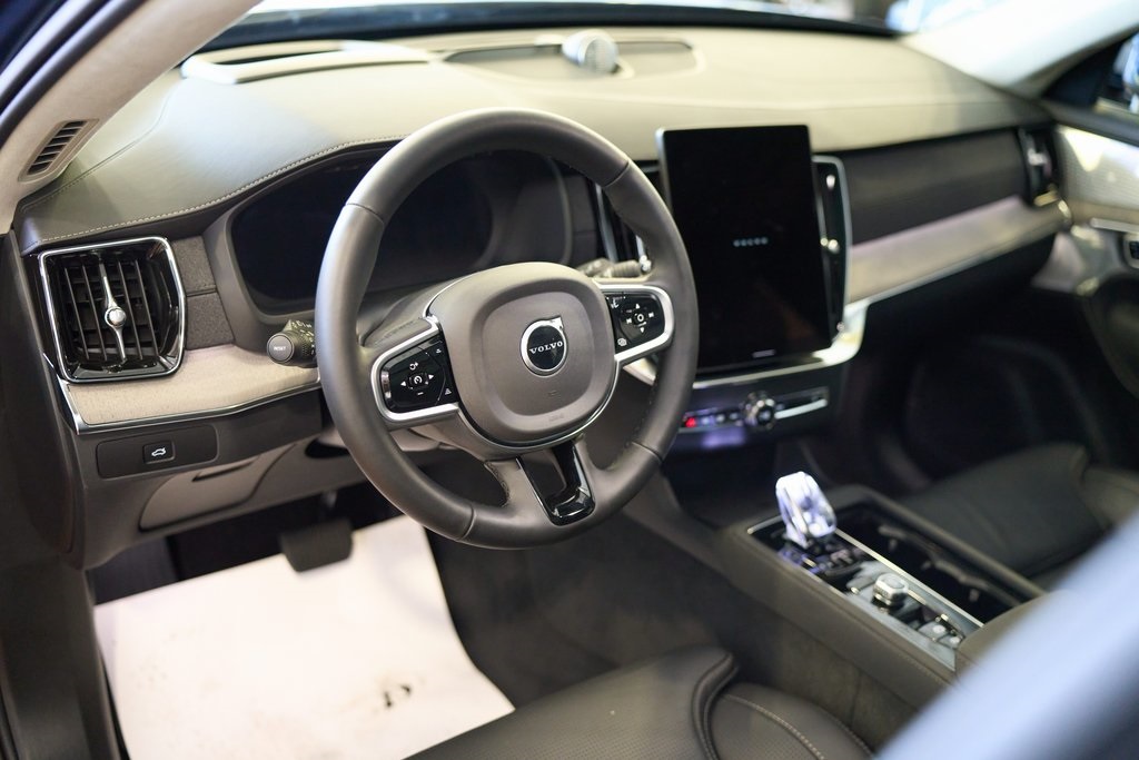 2025 VOLVO XC90 - Image 5