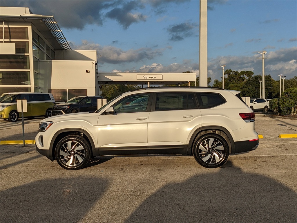 2026 Volkswagen Atlas SE Technology photo 4