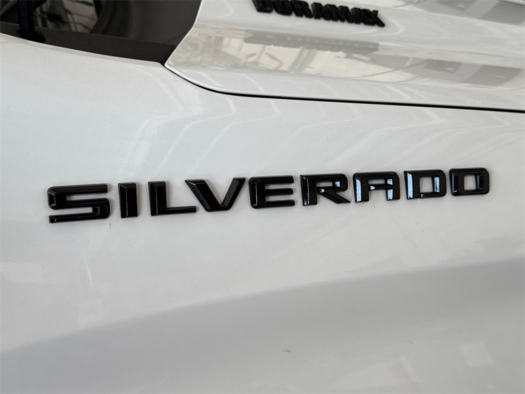 2022 Chevrolet Silverado 1500 RST photo 4