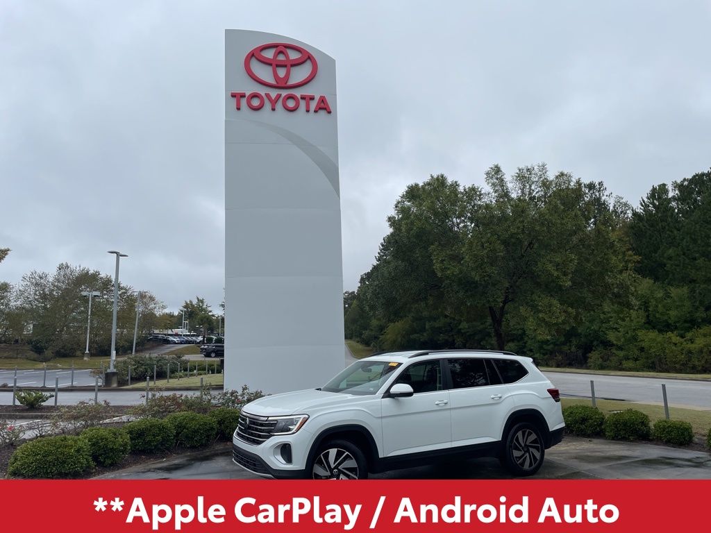 2025 Volkswagen Atlas SE Technology photo 2