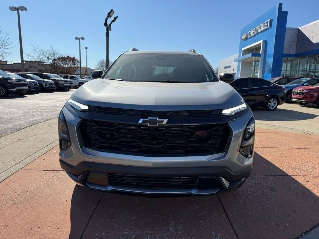 2026 Chevrolet Equinox RS photo 2