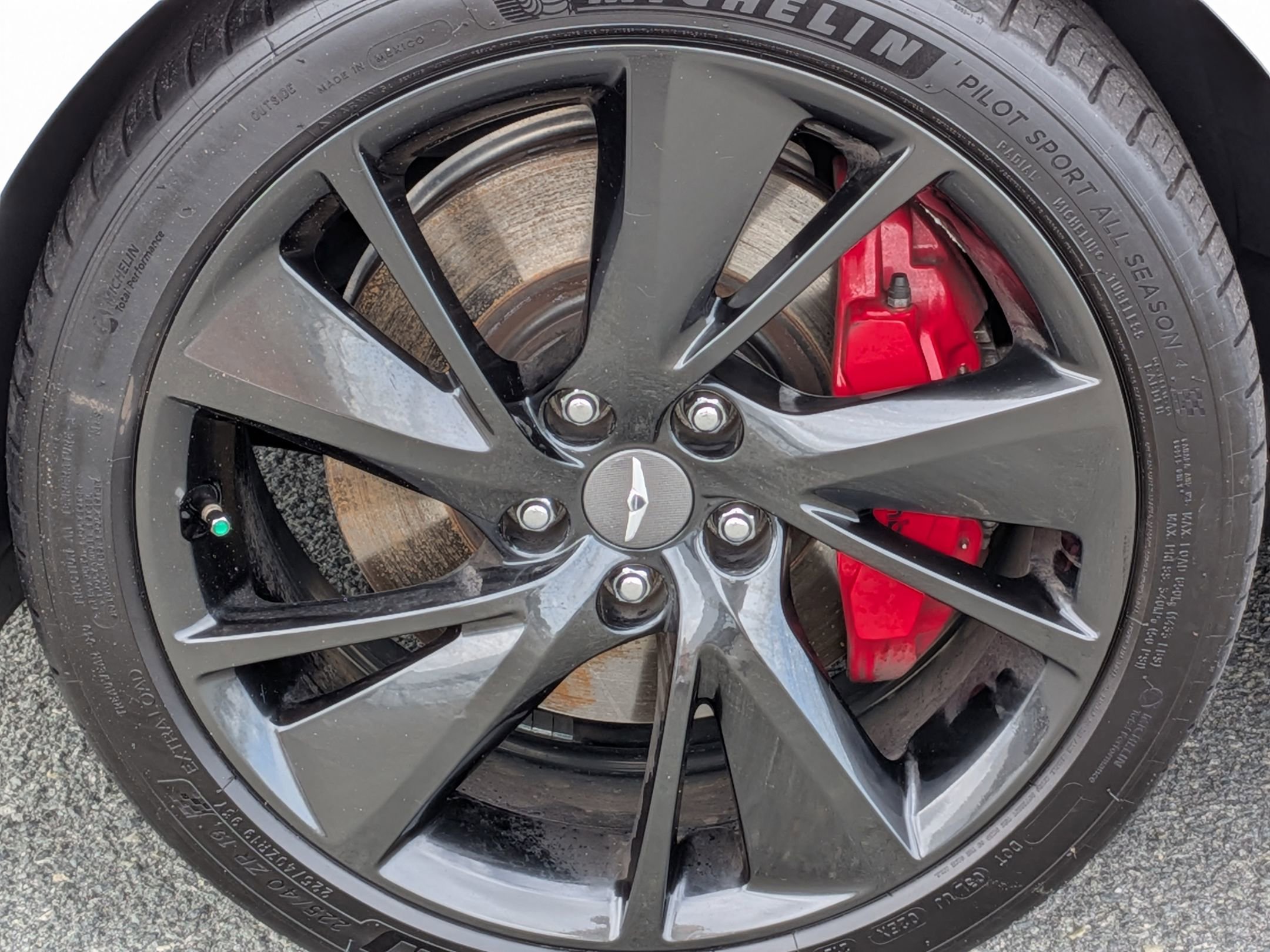 2023 Genesis G70 3.3T Sport Prestige photo 10