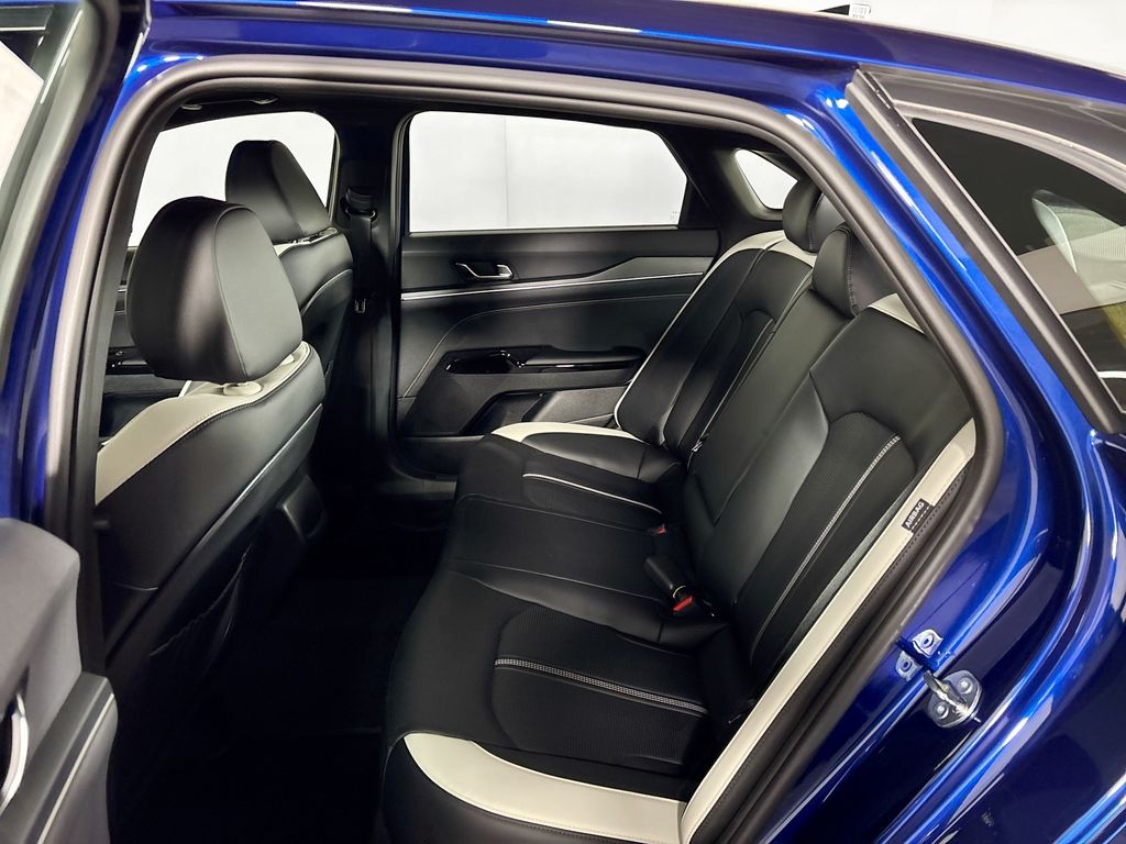 2026 Kia K5 GT-Line photo 18