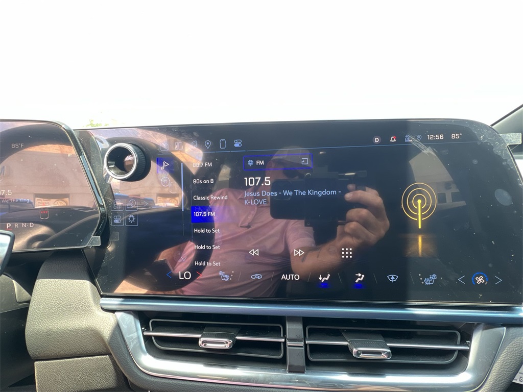 2024 Chevrolet Equinox EV 1LT photo 21