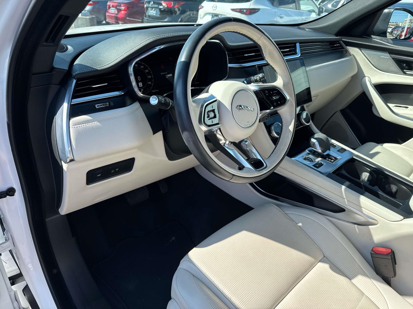2025 Jaguar F-PACE R-Dynamic S P250 photo 17