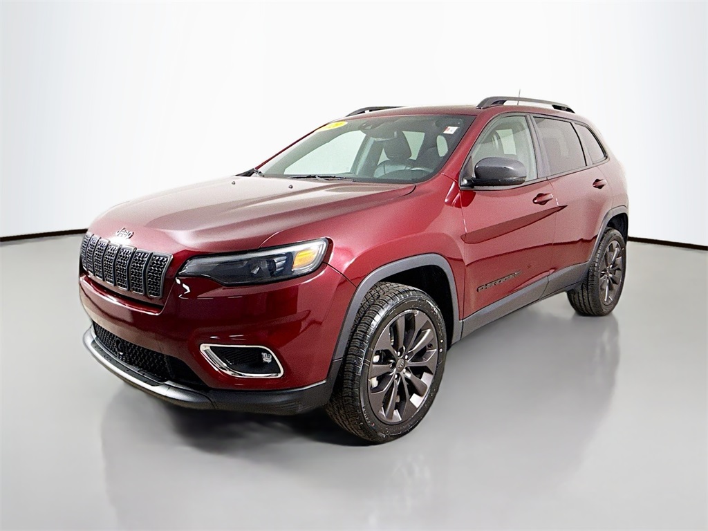 2021 Jeep Cherokee Latitude Lux photo 2