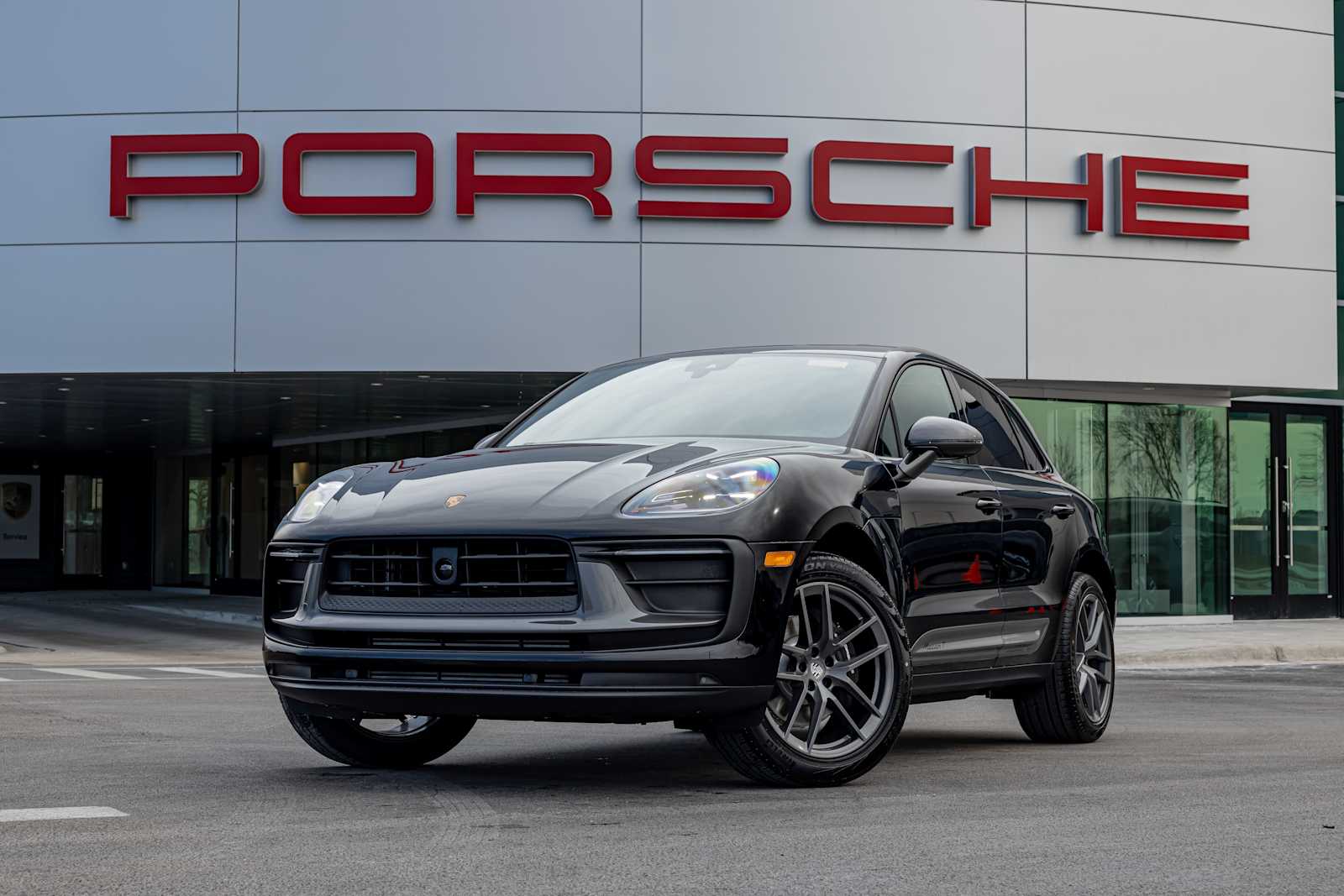 2025 Porsche Macan