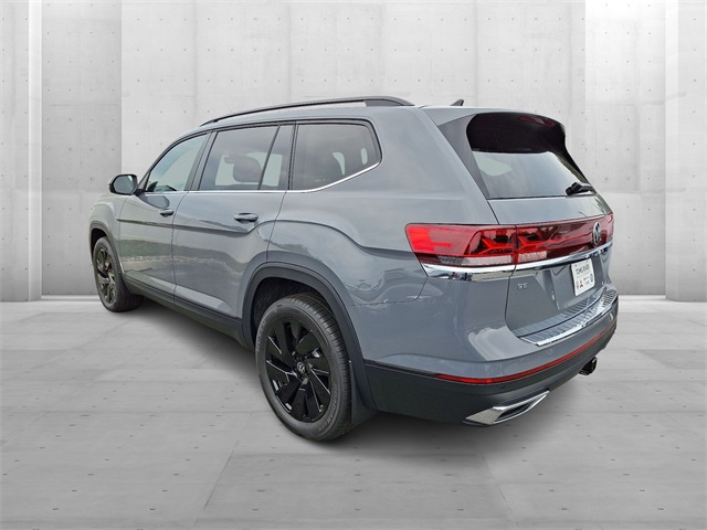2026 Volkswagen Atlas SE Technology photo 3