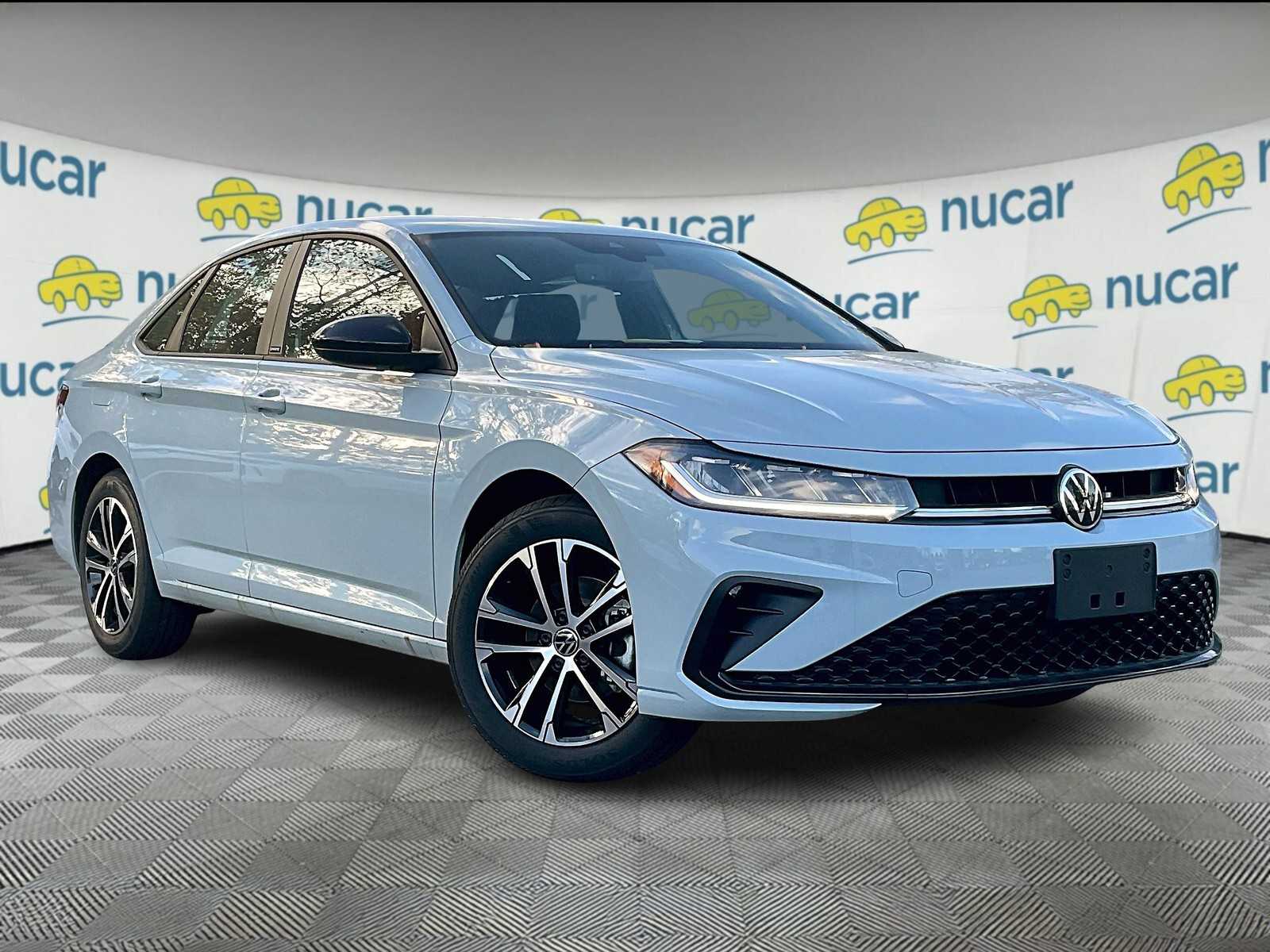2025 Volkswagen Jetta Sport's photo