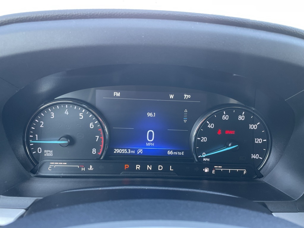 2024 Ford Explorer XLT photo 9