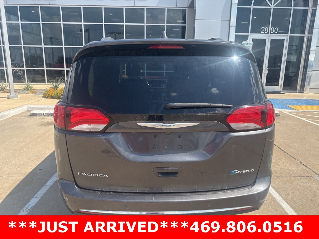 2018 Chrysler Pacifica Hybrid Limited photo 4
