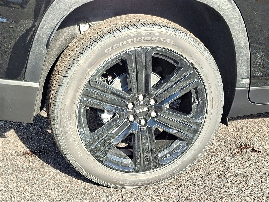 2026 Gmc Acadia Elevation photo 2