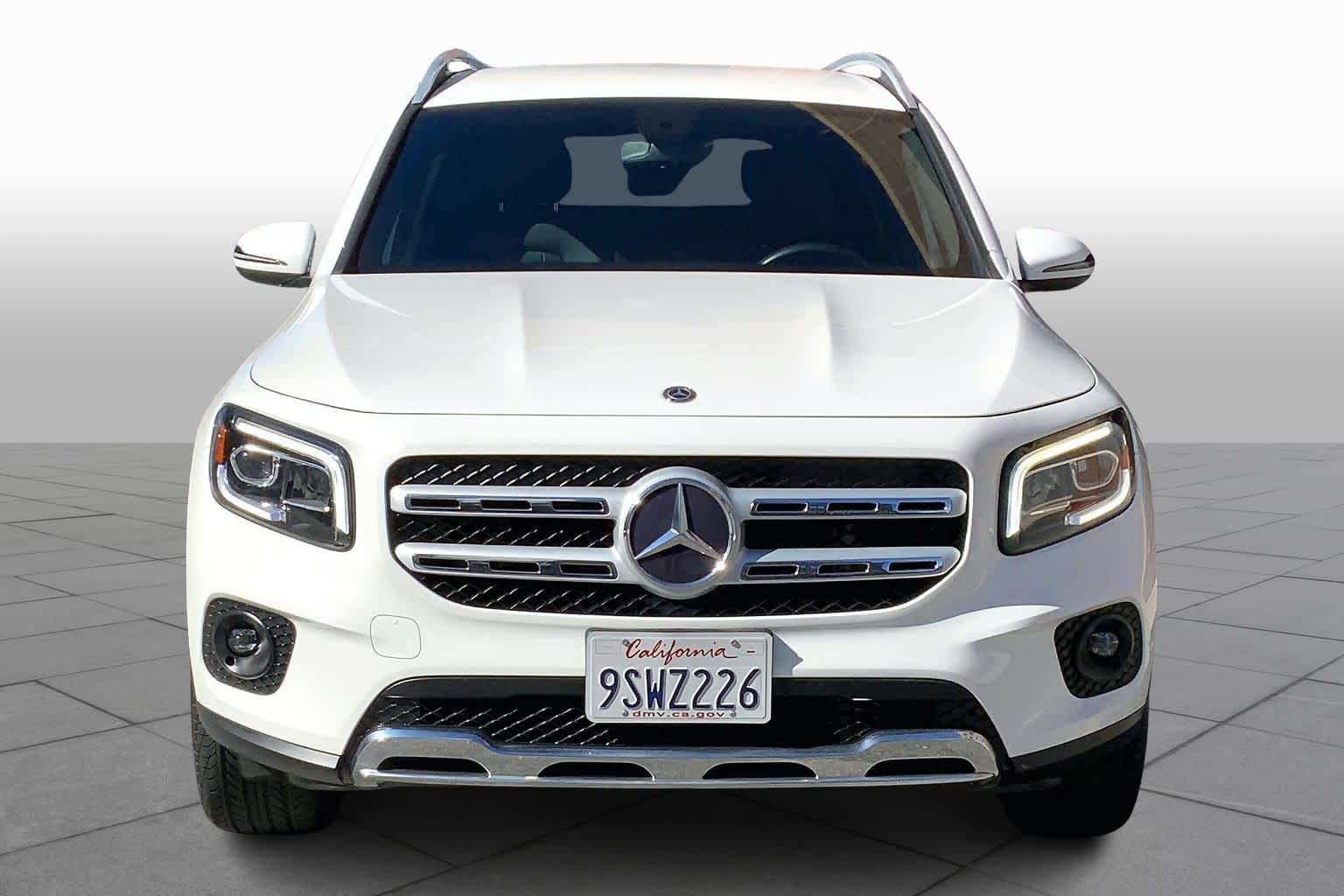 2020 Mercedes Benz GLB 250 photo 2