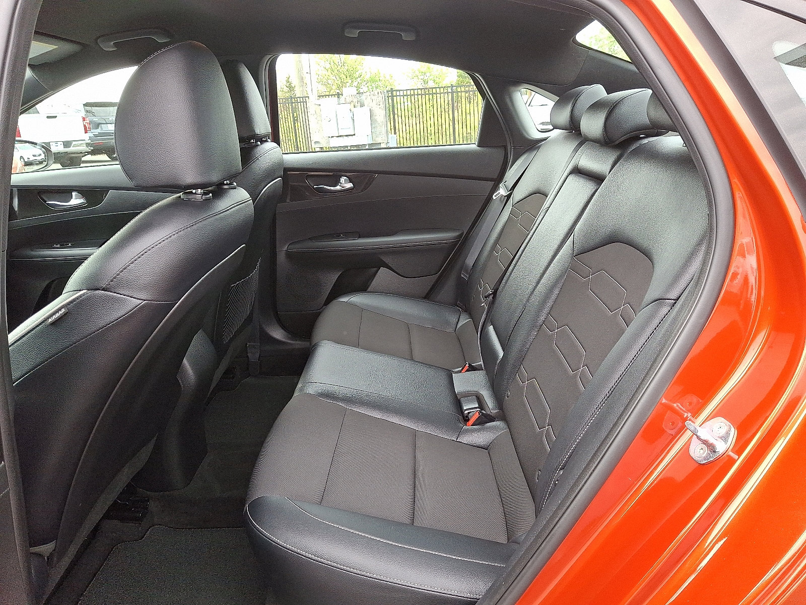 2023 Kia Forte GT-Line photo 9