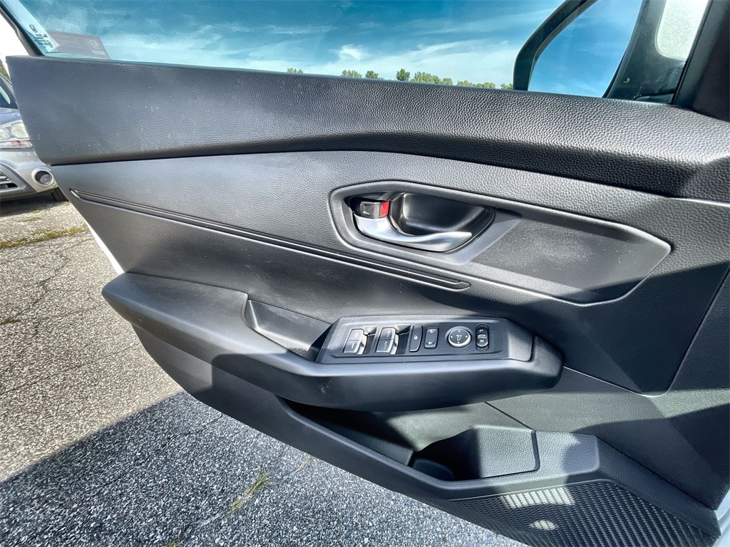 2023 Honda Accord LX photo 14