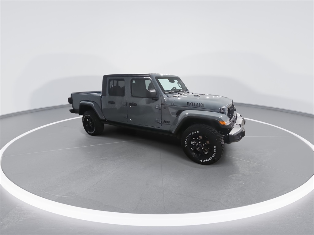 2026 Jeep Gladiator Willys photo 2
