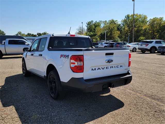 2023 Ford Maverick XLT photo 7