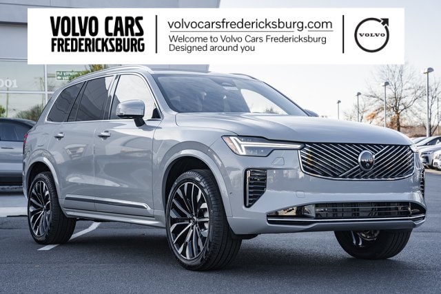 2026 Volvo XC90 Plus's photo