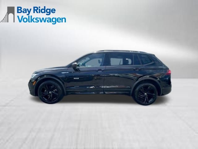 2024 Volkswagen Tiguan SE R-Line Black photo 4