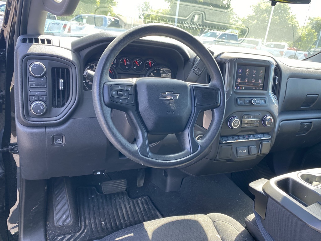 2023 Chevrolet Silverado 1500 Custom Trail Boss photo 3
