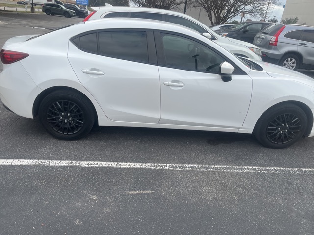 2018 Mazda Mazda3 Sport's photo