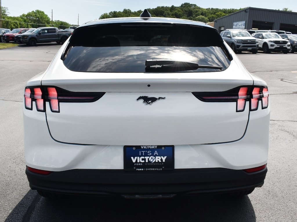 2025 Ford Mustang Mach-E Select photo 19