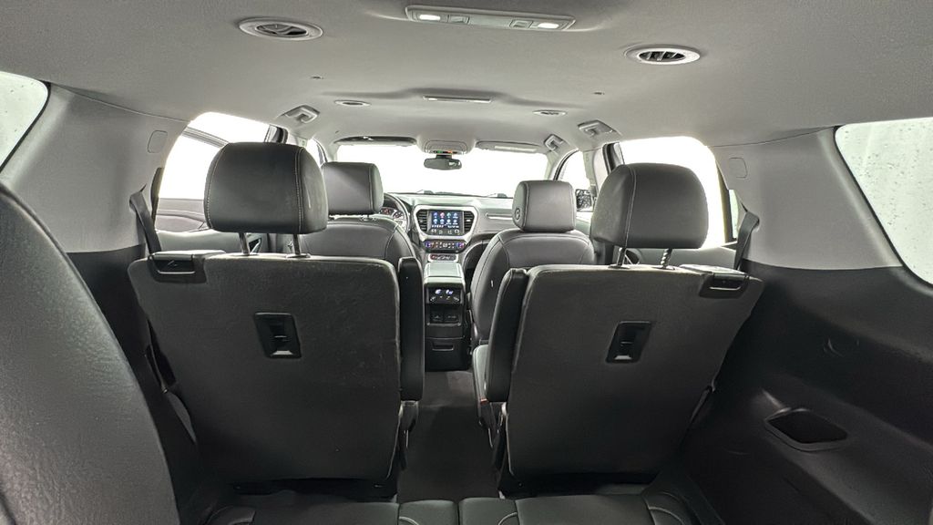 2023 Gmc Acadia SLT photo 19