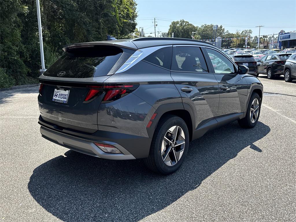 2026 Hyundai Tucson SEL photo 2