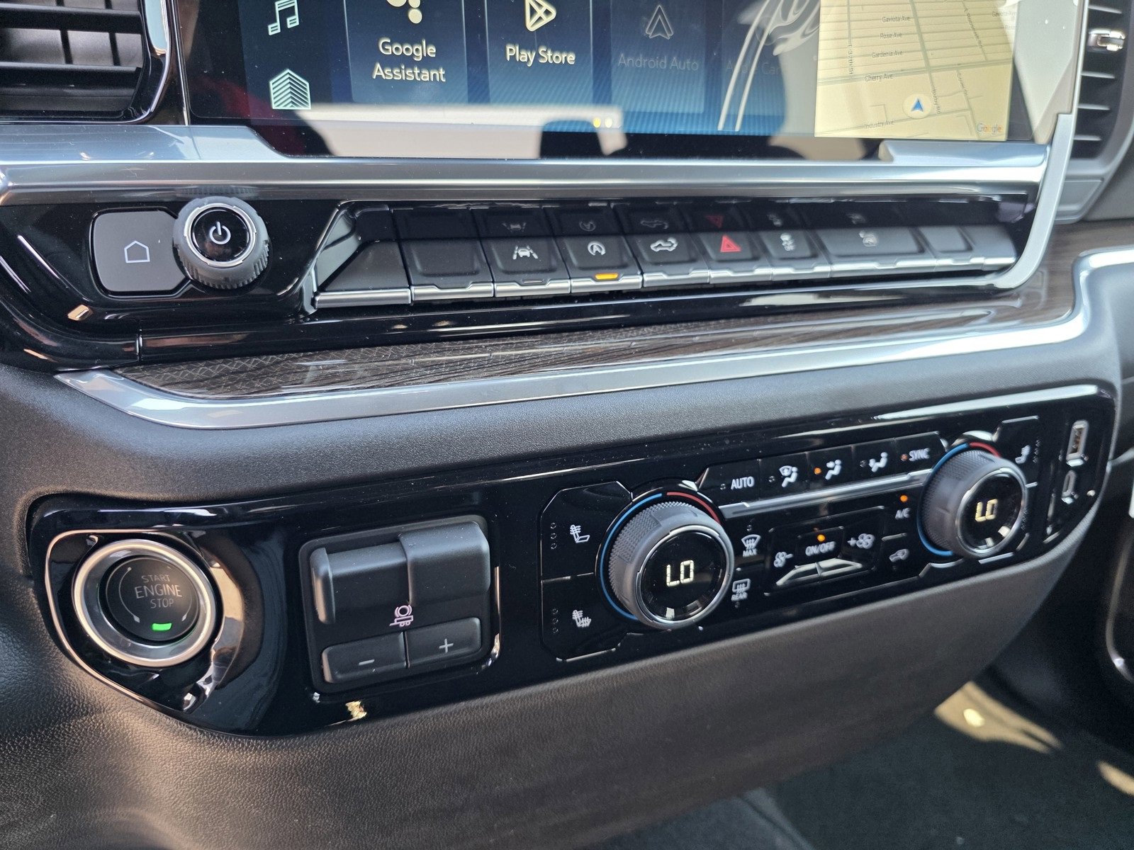 2025 Chevrolet Silverado LT photo 28