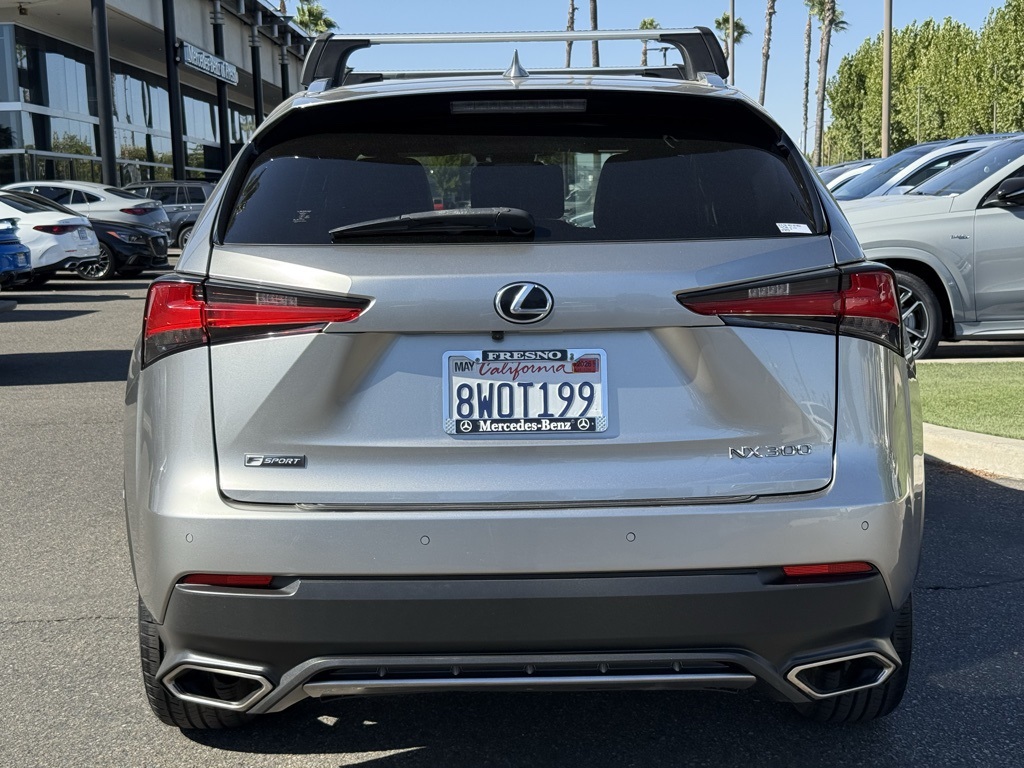 2021 Lexus NX 300 F SPORT photo 4