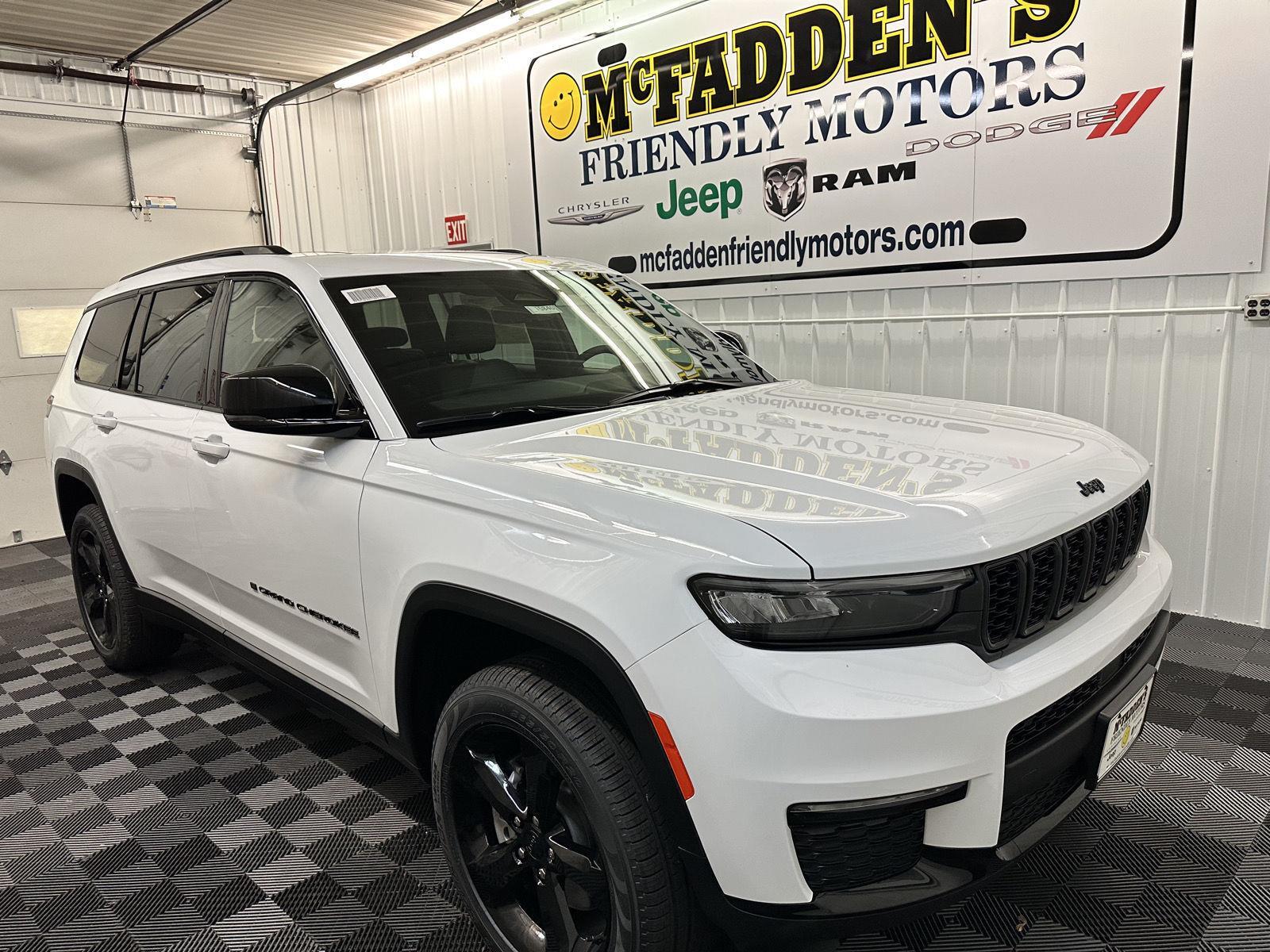 2025 Jeep Grand Cherokee Limited photo 4