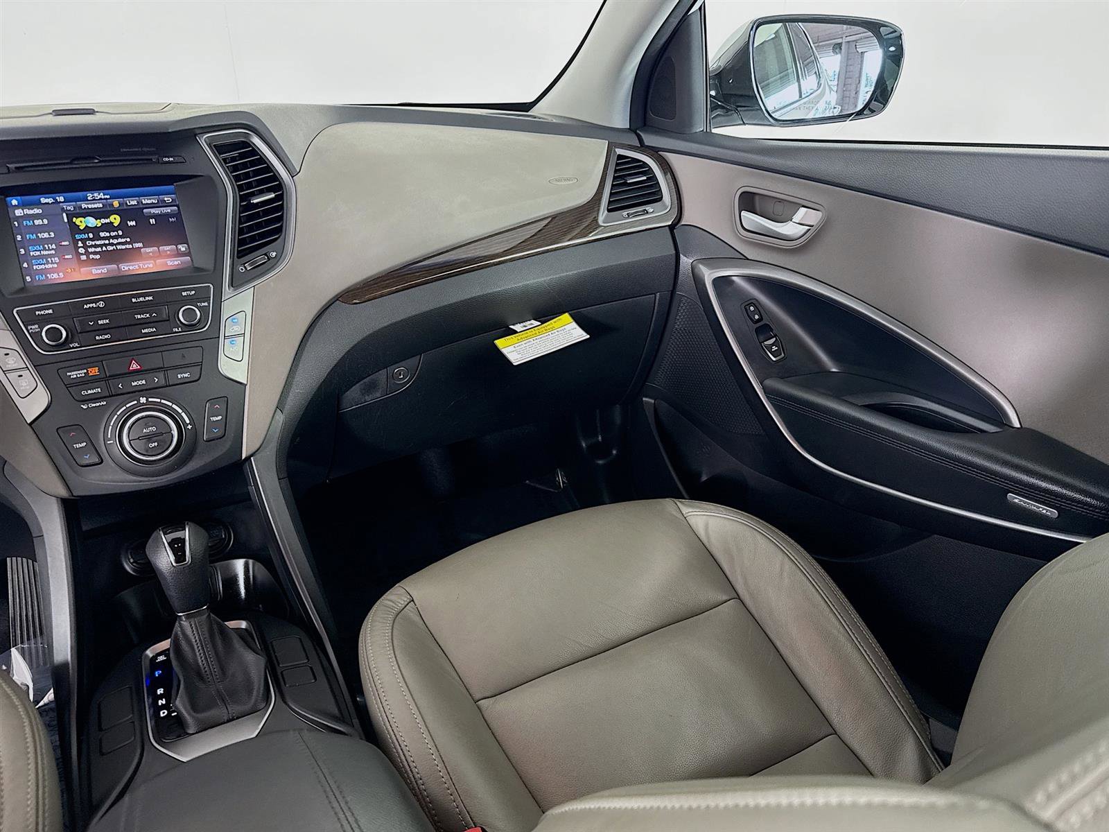 2017 Hyundai Santa Fe Sport Base photo 20