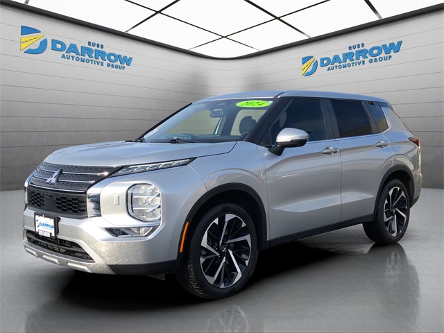 2024 Mitsubishi Outlander SE's photo