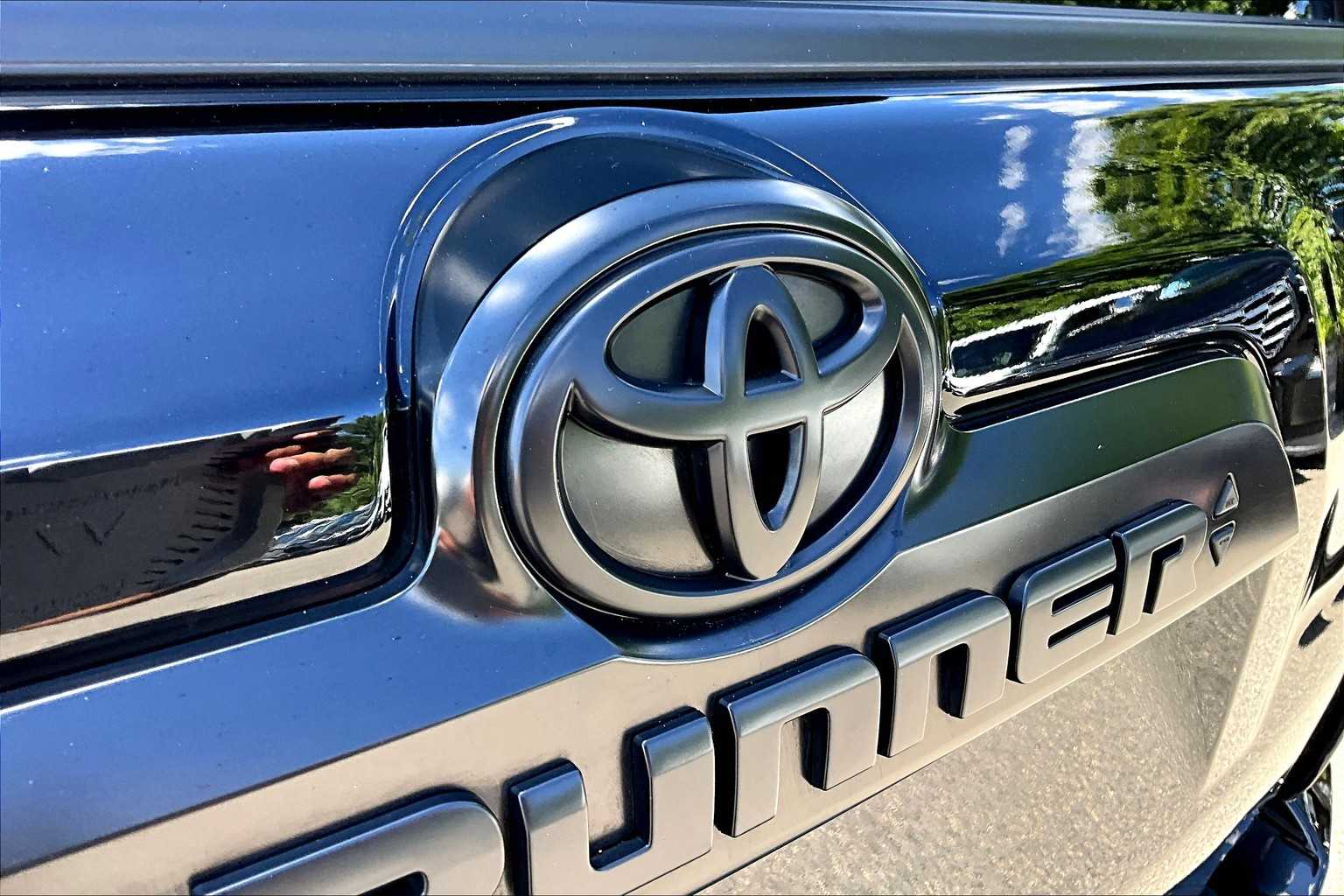 2024 Toyota 4Runner TRD Premium photo 29
