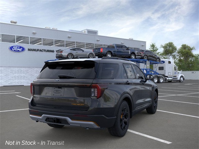 2026 Ford Explorer photo 4