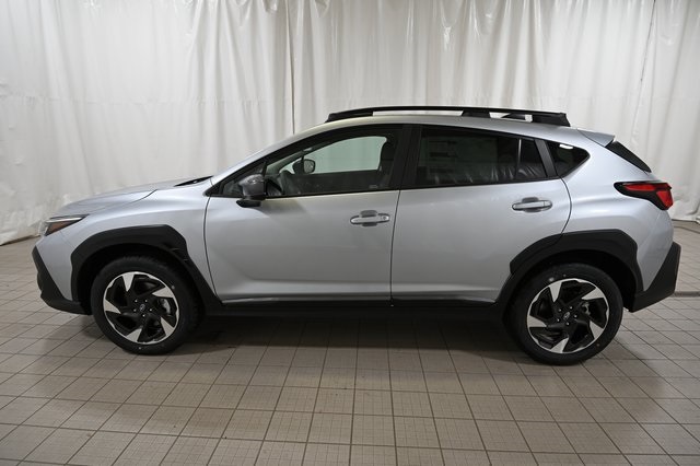 2025 Subaru Crosstrek Limited photo 3