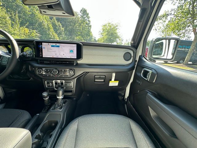 2025 Jeep Wrangler Sport S photo 29