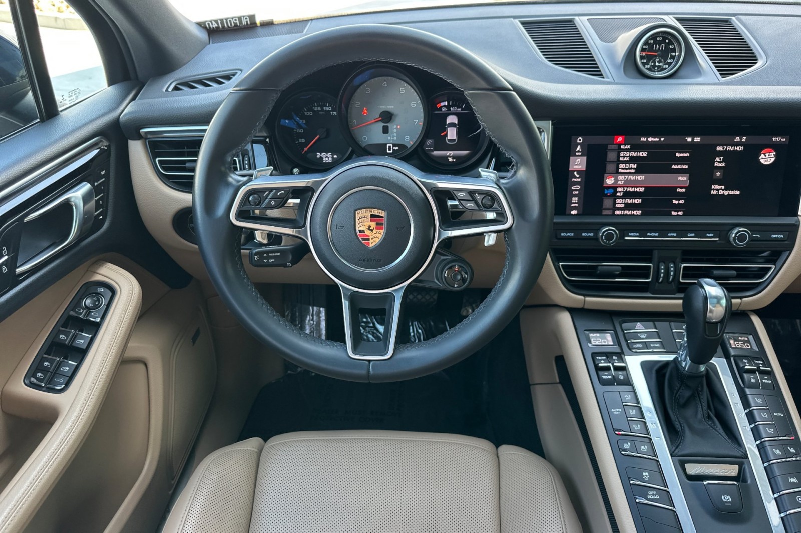 2019 Porsche Macan S photo 18