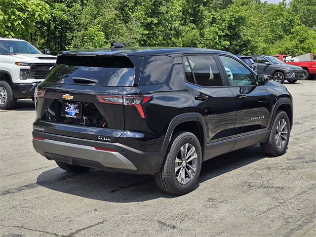 2026 Chevrolet Equinox LT photo 4