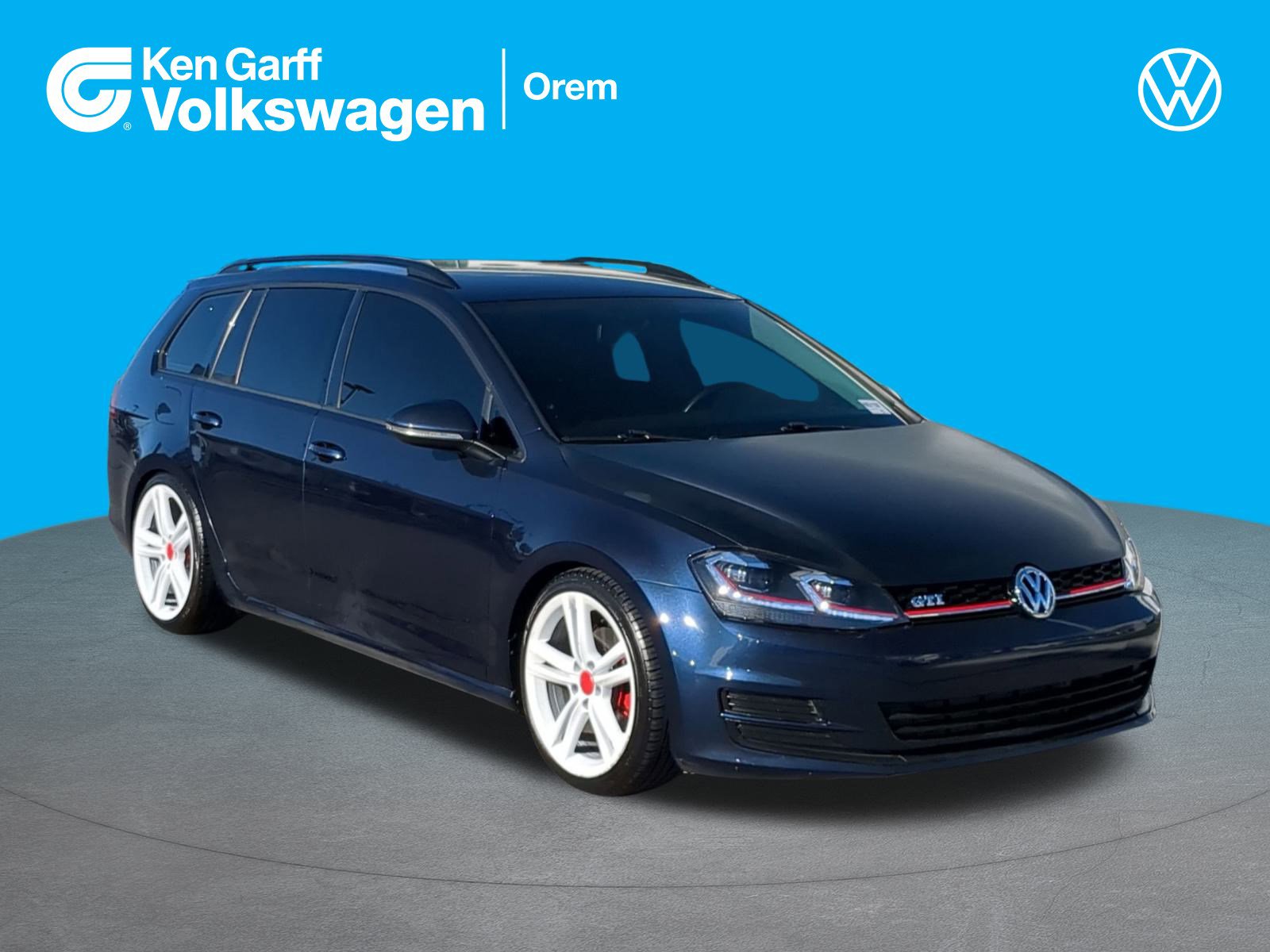 2017 Volkswagen Golf SportWagen S