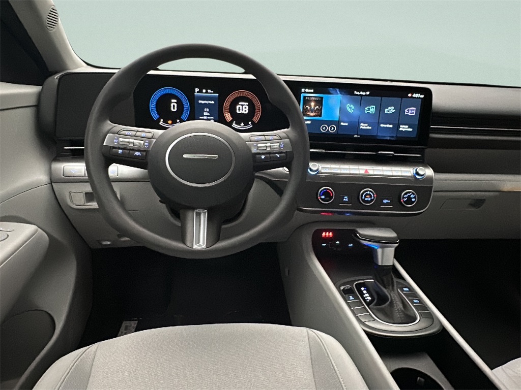 2026 Hyundai Kona SE photo 11