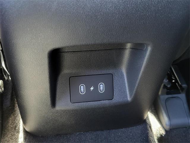 2025 Hyundai Santa Cruz SE photo 9