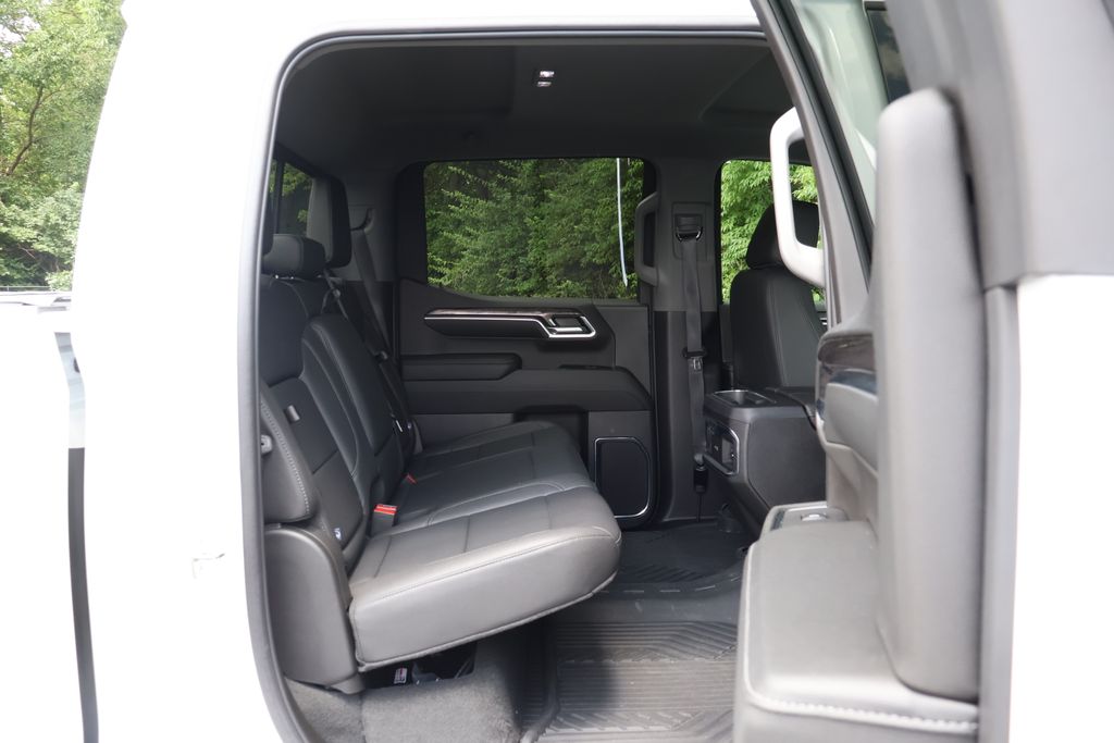 2024 Chevrolet Silverado 1500 LTZ photo 42