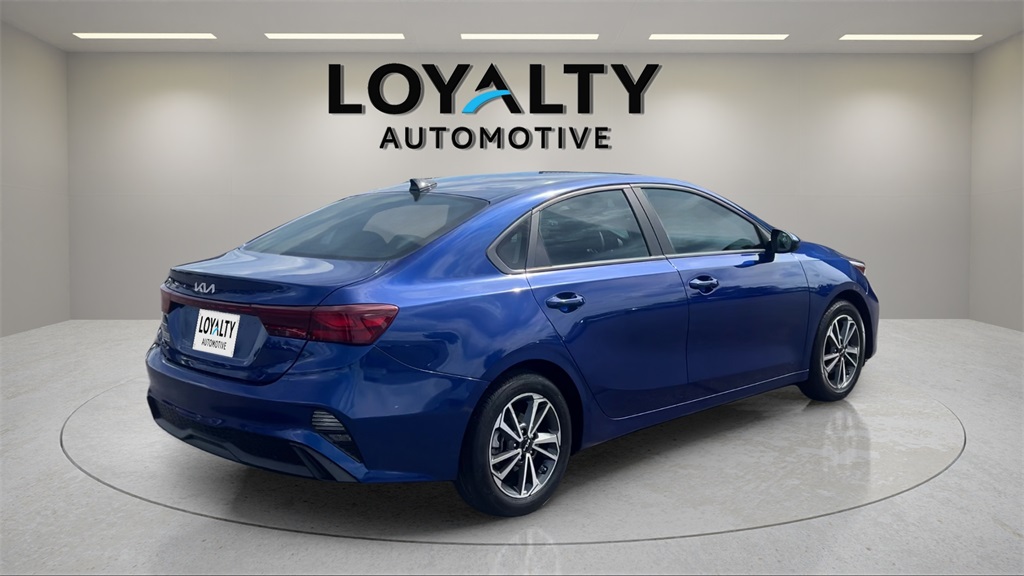 2022 Kia Forte LXS photo 5