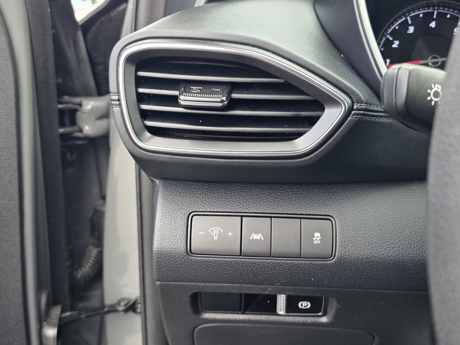 2022 Hyundai Santa Fe SEL photo 34